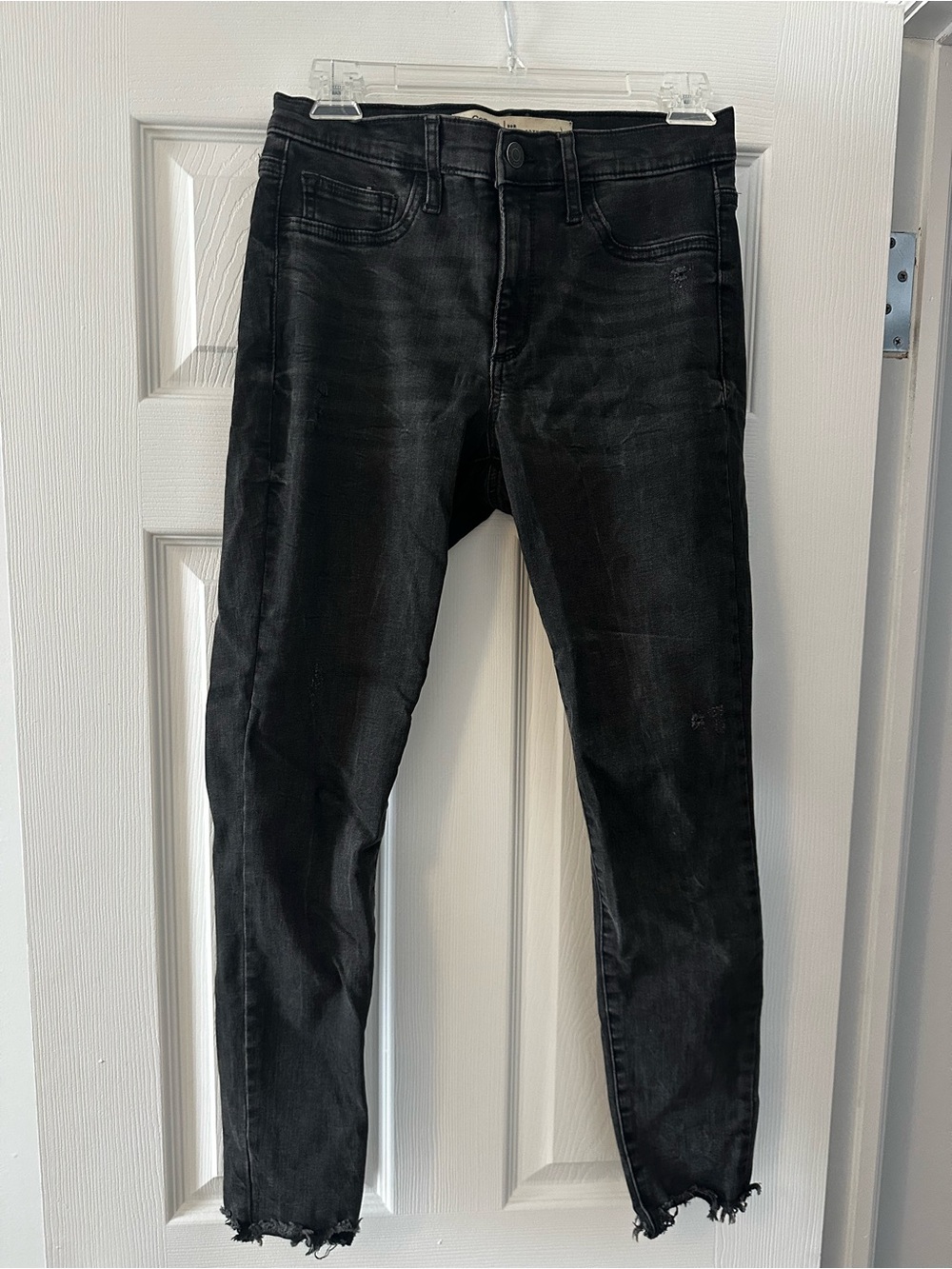 GAP Black Skinny Jeans with Raw Hem Detail